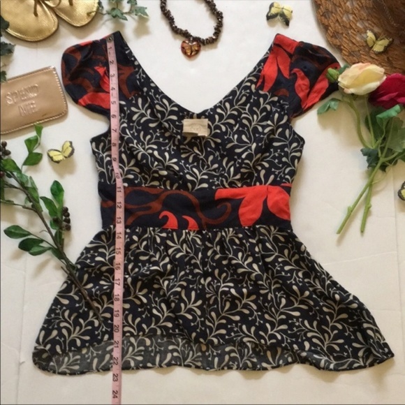 Vanessa Virginia | Empire Waist Cap Sleeved Blouse - Picture 5 of 6